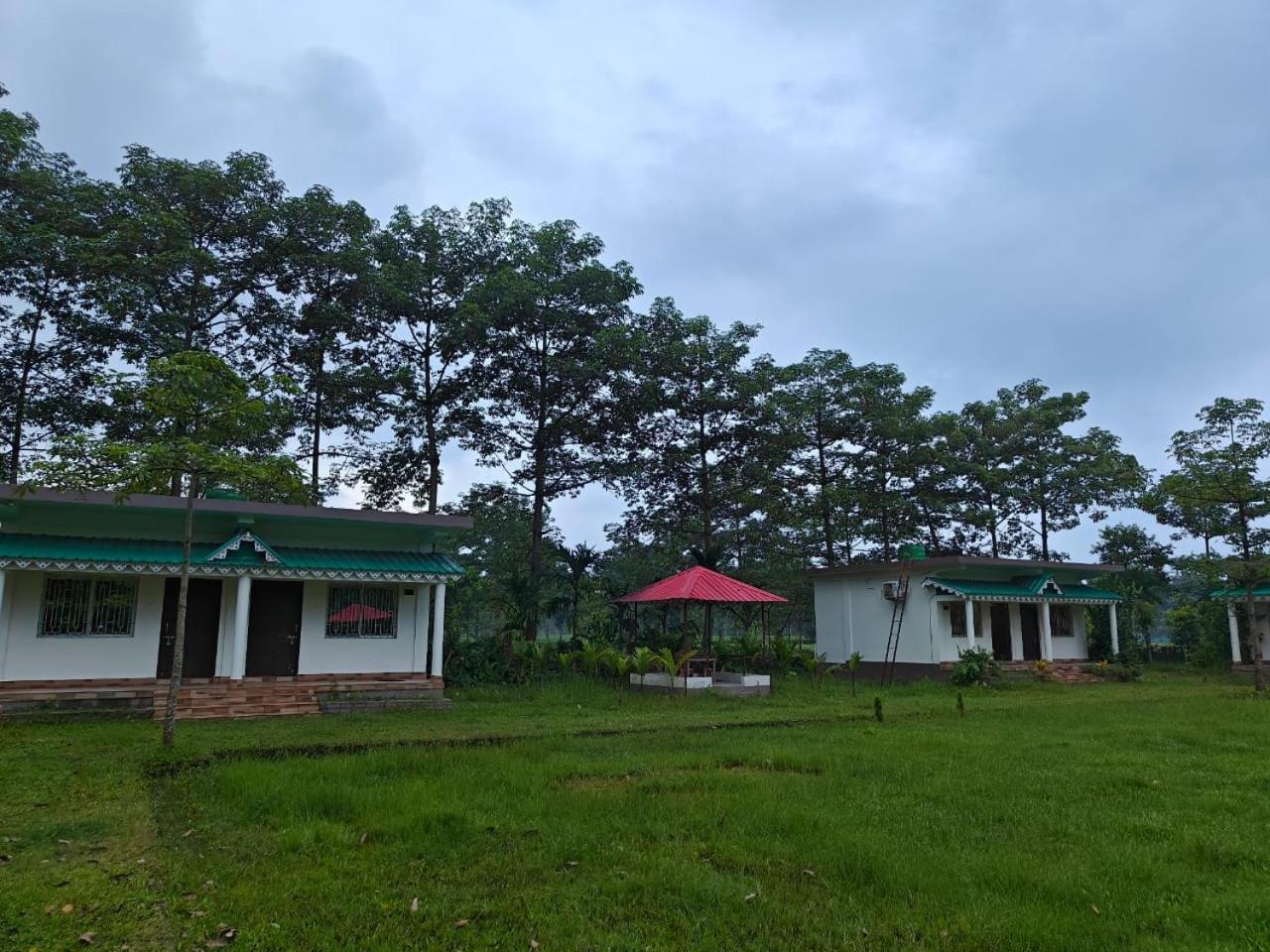 Jaldapara Eco Resorts By Stayapart Madari Hat エクステリア 写真